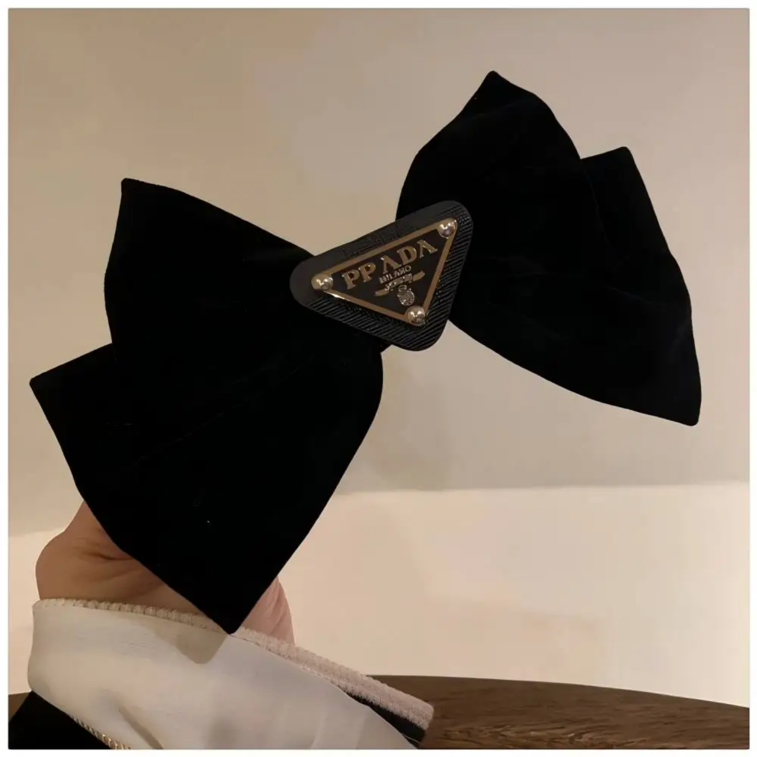 Women Accessories Logo - New Y2K Luxury Fashion Style Triangle